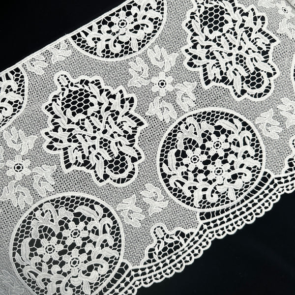 OEKO TEX  GRS Water-Soluble Embroidered Lace Eco-Friendly Dissolvable Trim