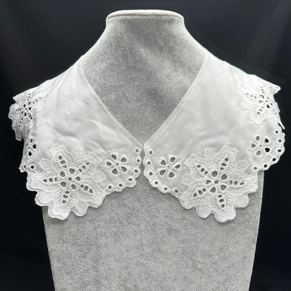 OEKO TEX  GRS Sustainable linen collar embroidery  Hand-stitched bridal collar designs